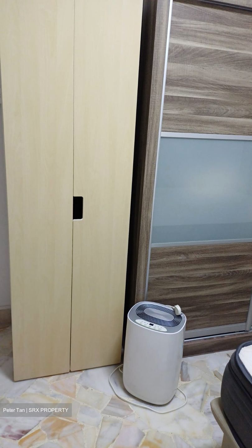 Blk 216 Jurong East Street 21 (Jurong East), HDB Executive #547394421